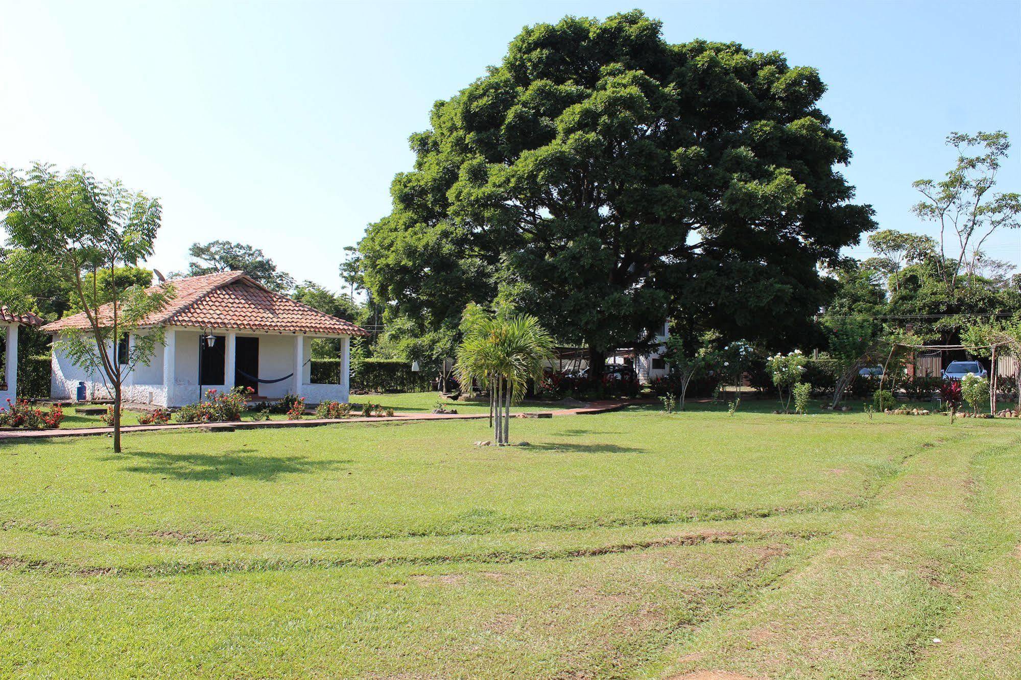 Hotel Campestre Arboretto Villavicencio Eksteriør bilde